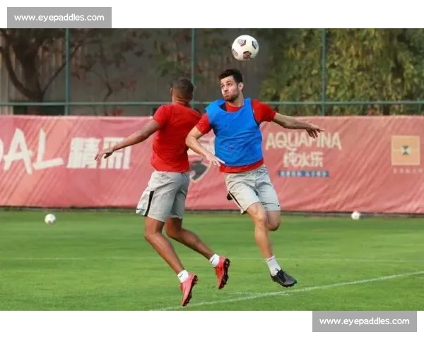 篮球比赛胜负关键因素解析与球队战术执行力提升路径策略优化研究